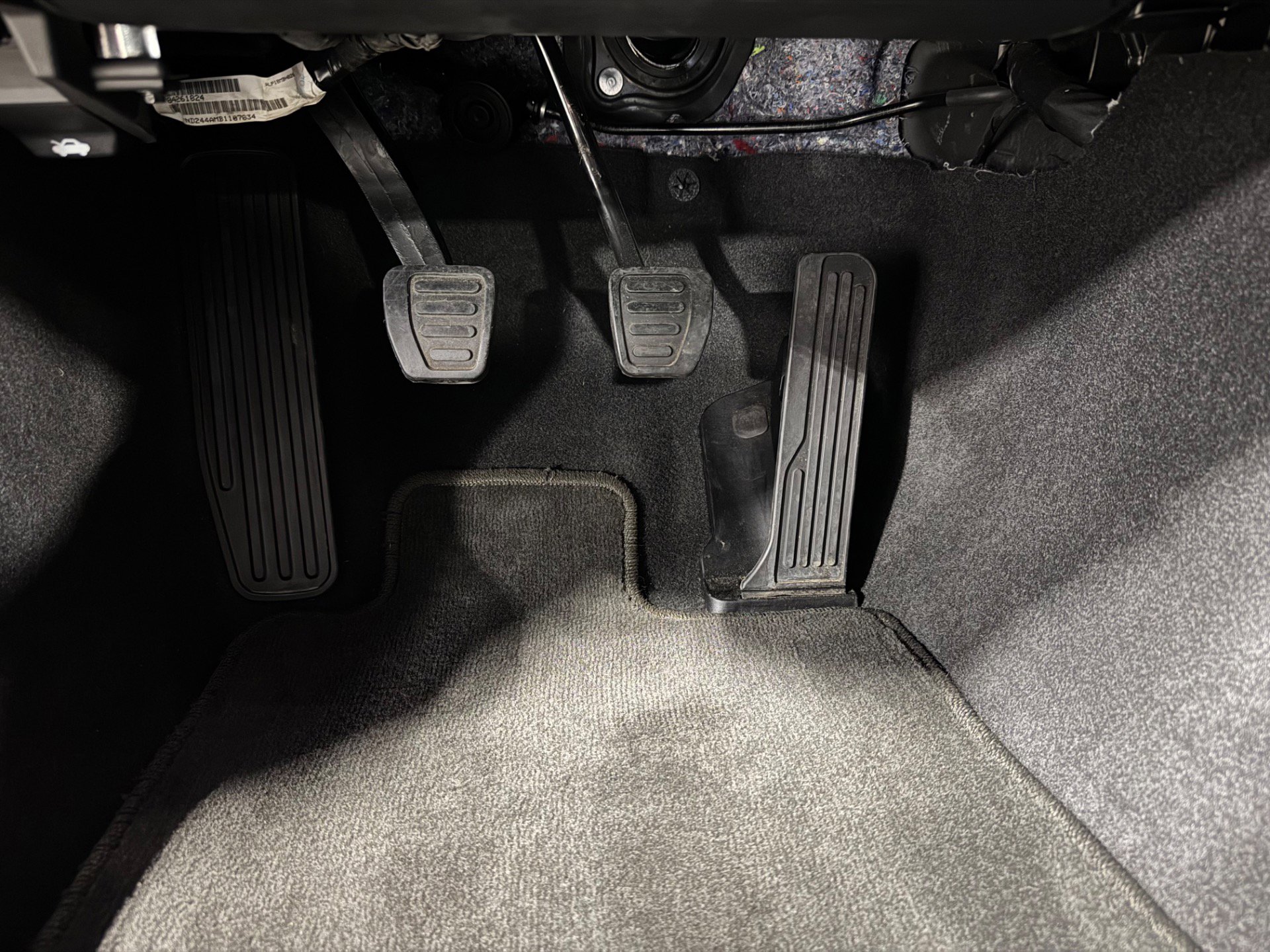 Used 2018 Chevrolet Camaro SS image 73