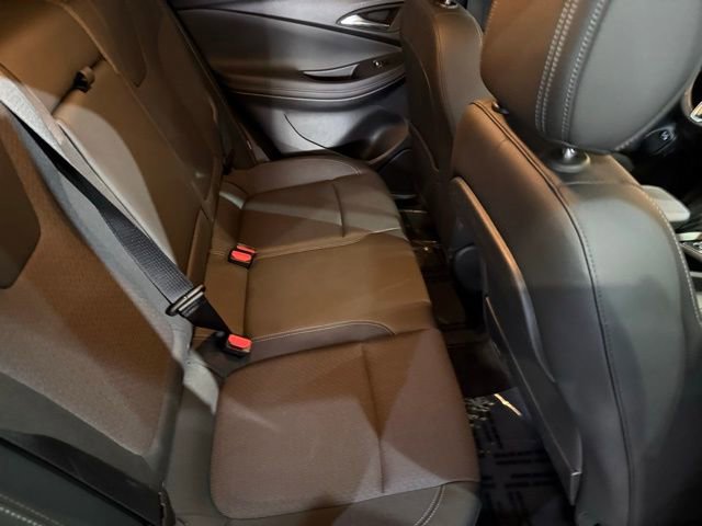 Used 2023 Buick Encore GX Select w/ Sport Touring Package image 32