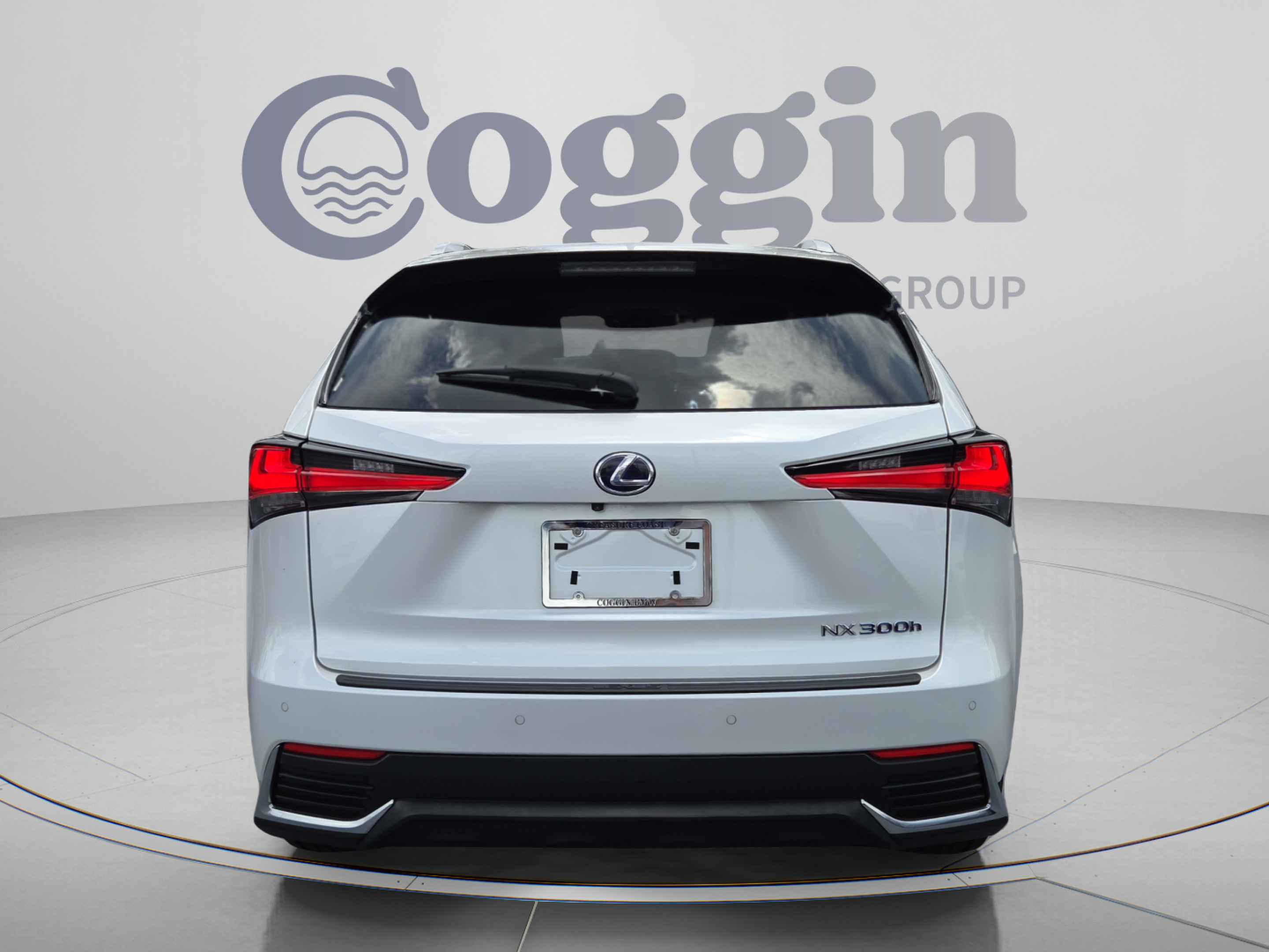 Used 2021 Lexus NX 300h AWD w/ Premium Package image 4
