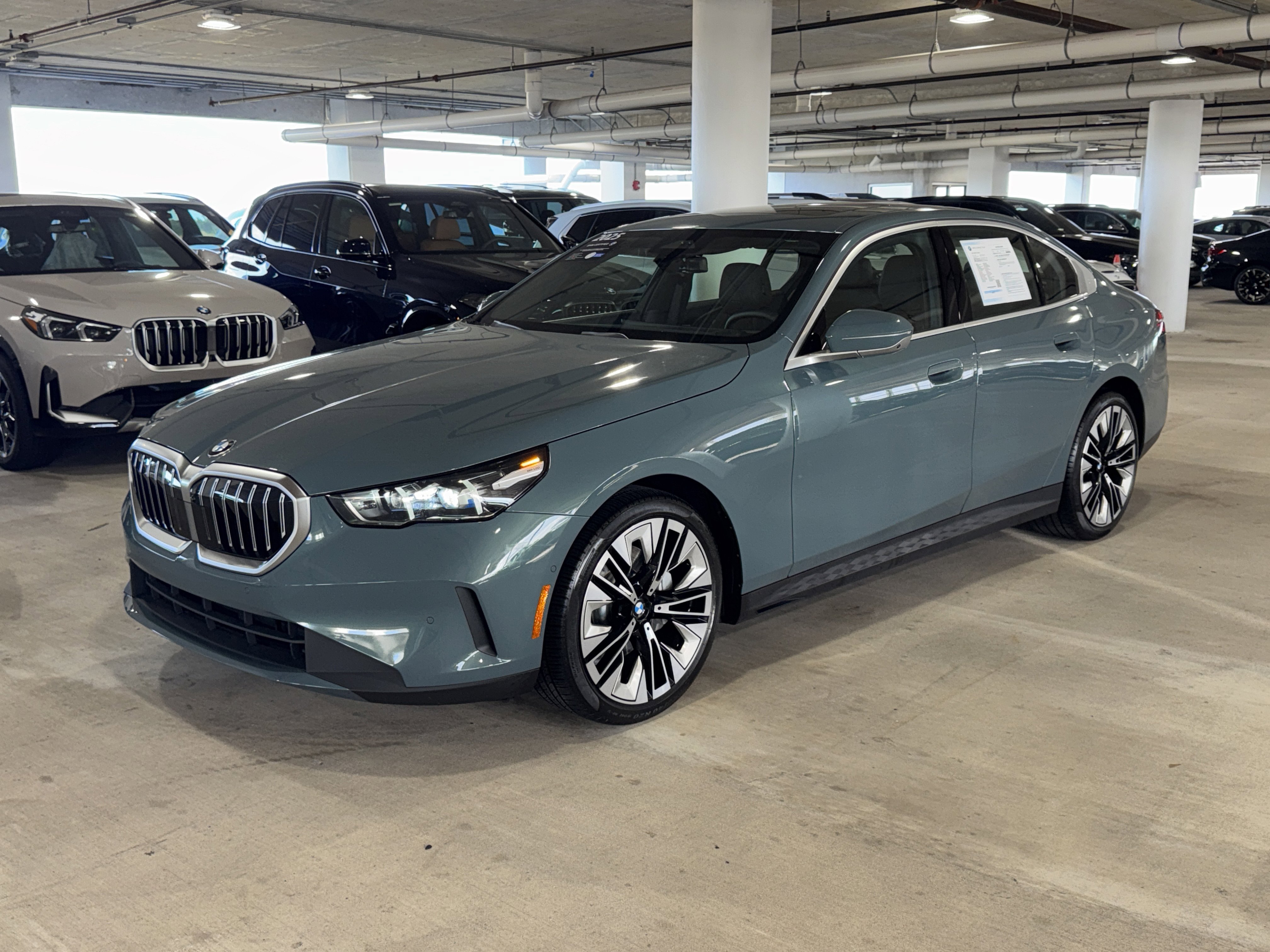 Certified 2025 BMW 530i image 4