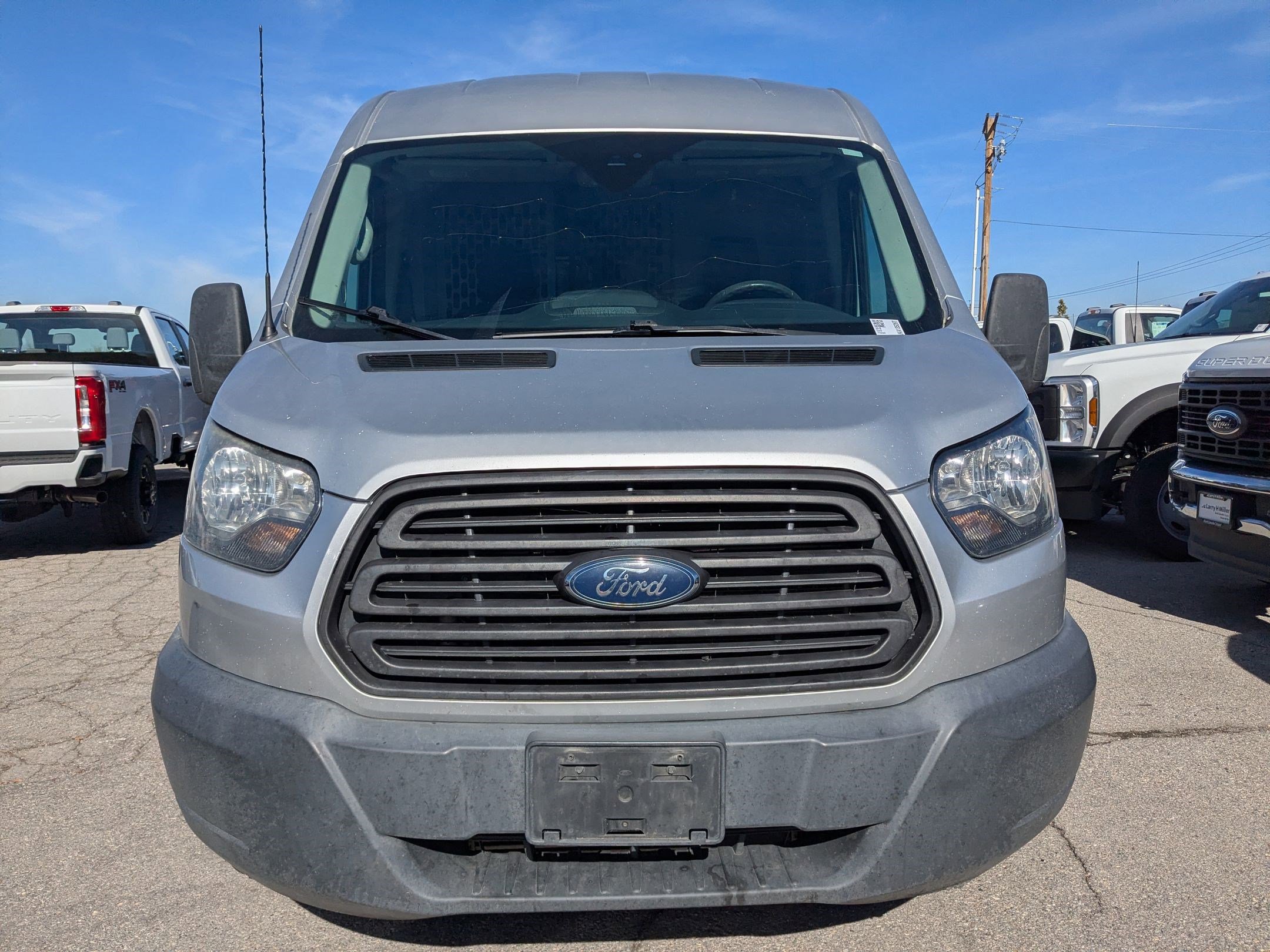 Used 2018 Ford Transit 150 148 Medium Roof image 11