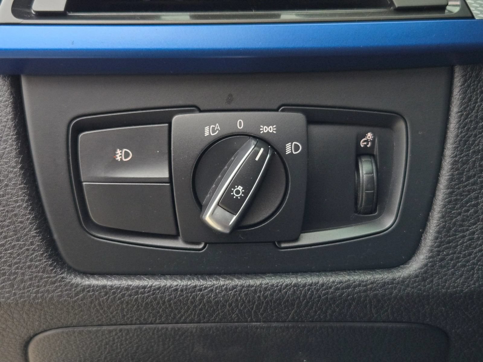 Used 2014 BMW 328d Sedan RWD image 30