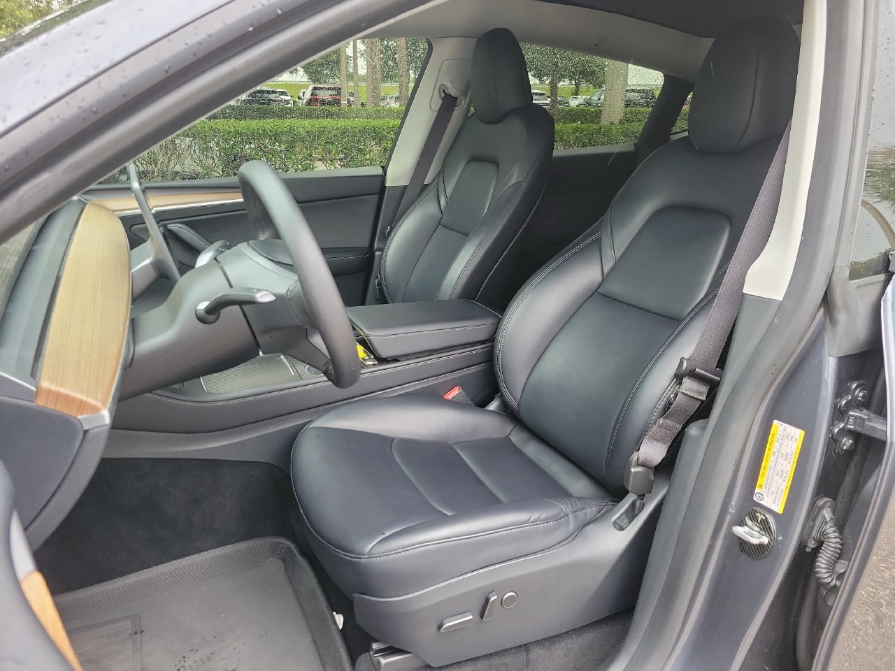 Used 2023 Tesla Model Y Long Range AWD/4WD image 17