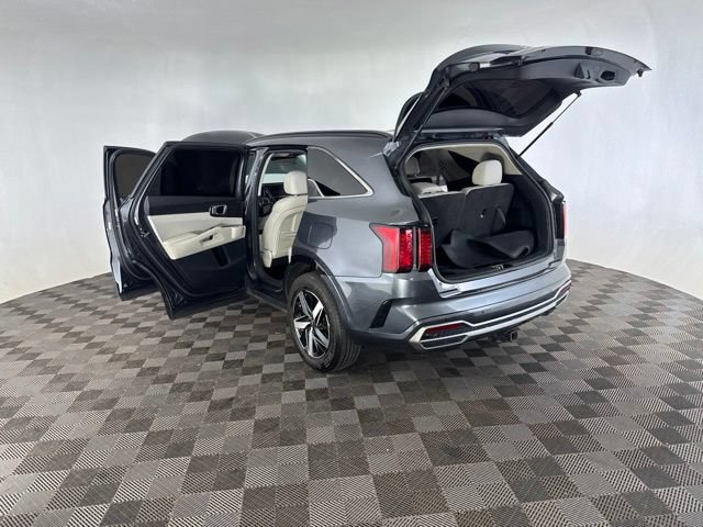 Used 2023 Kia Sorento S w/ Panoramic Sunroof Package FWD image 16