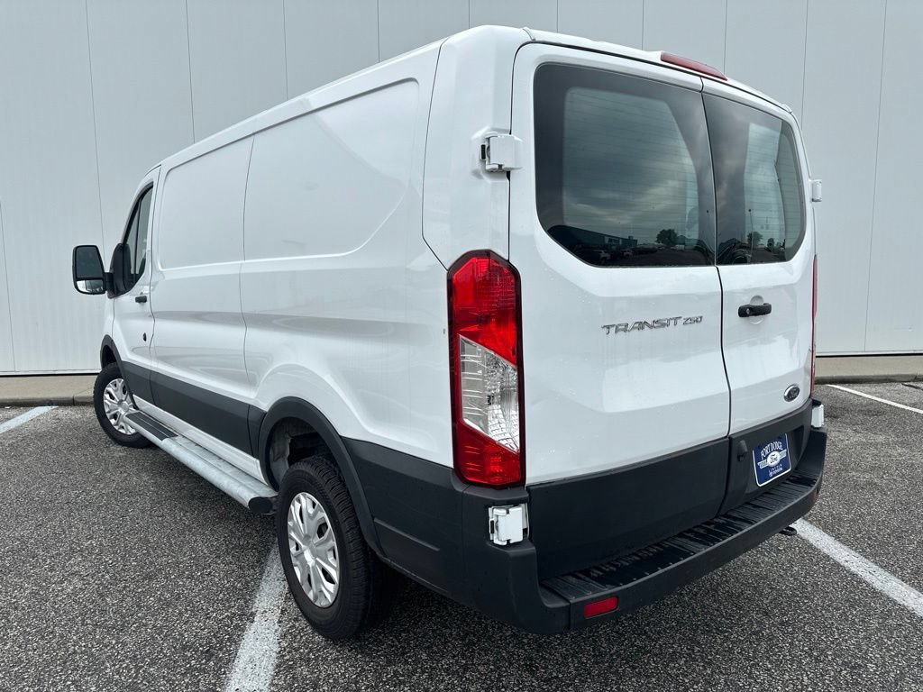 Certified 2025 Ford Transit 250 Low Roof w/ Exterior Upgrade Package RWD image 4
