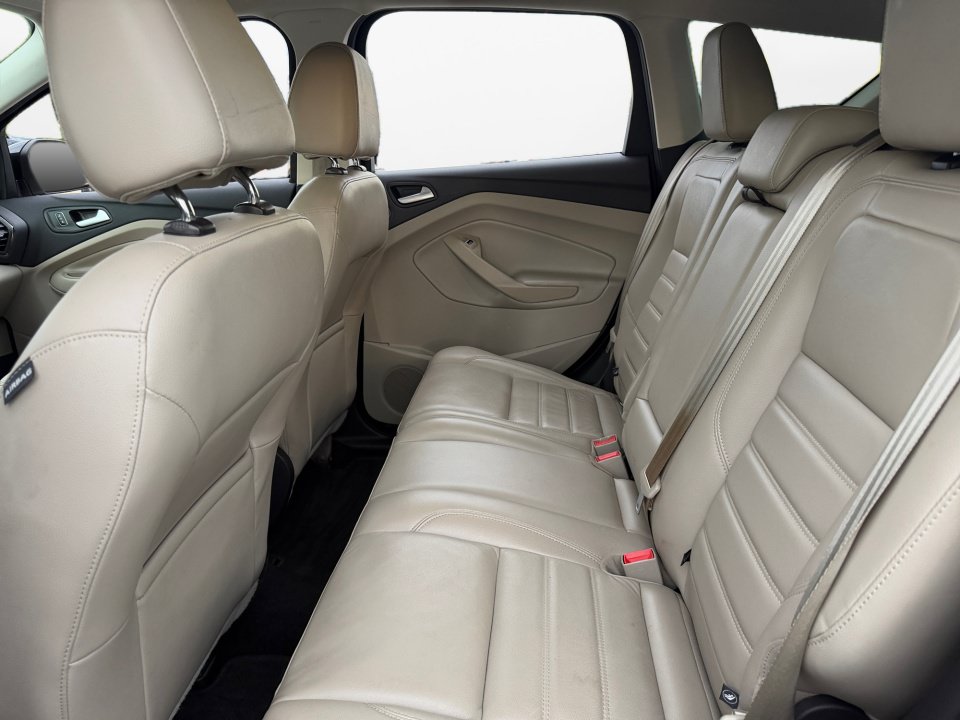 Used 2017 Ford Escape Titanium FWD image 13