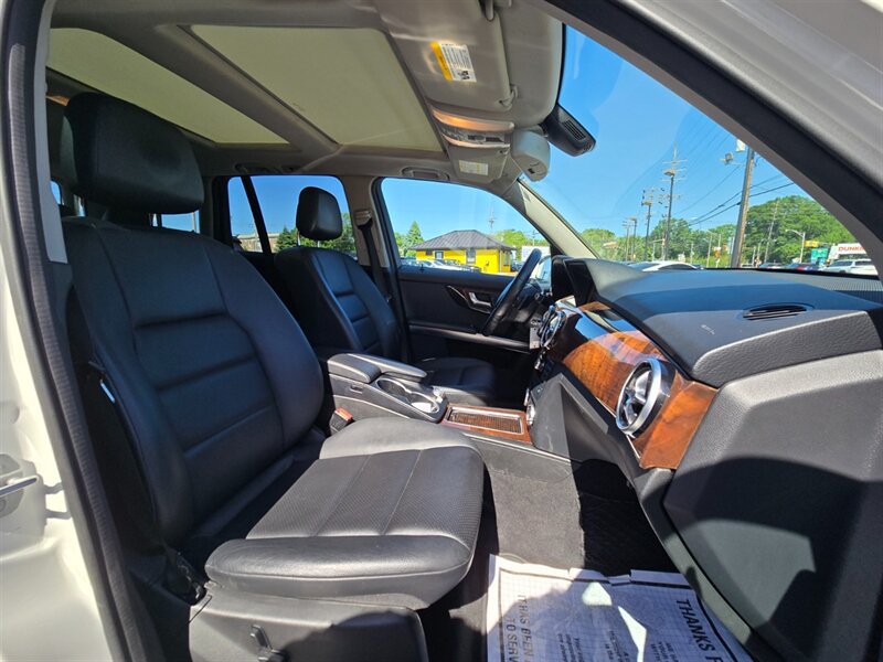 Used 2015 Mercedes-Benz GLK 350 4MATIC image 14