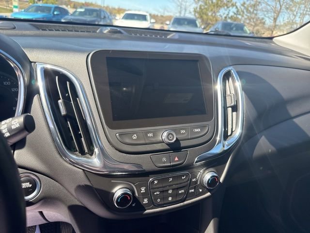 Used 2023 Chevrolet Equinox LT AWD/4WD image 21