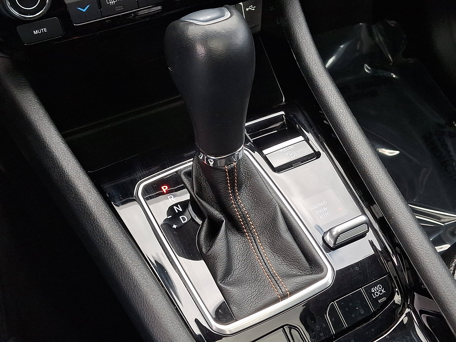 Used 2022 Jeep Compass Limited w/ Sun and Sound Group image 15