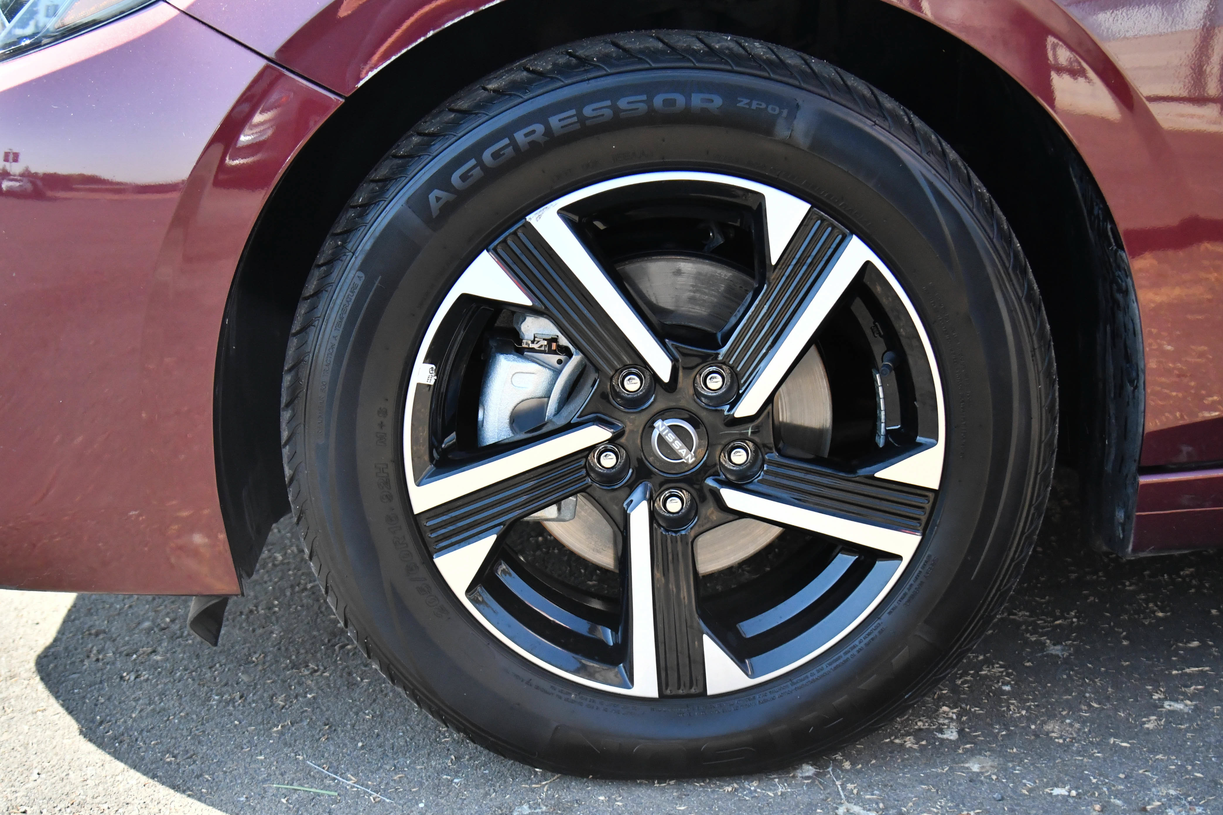 Used 2025 Nissan Sentra SV FWD image 12