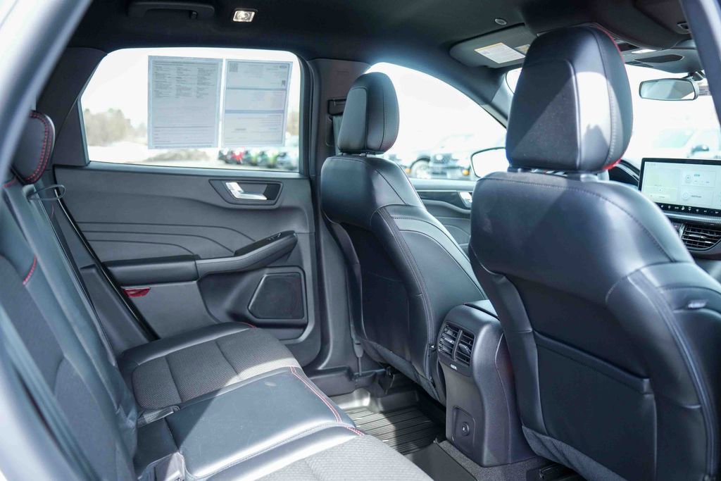 Certified 2023 Ford Escape ST-Line w/ Tech Pack #1 image 21