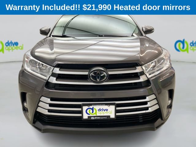 Used 2019 Toyota Highlander XLE AWD/4WD image 15