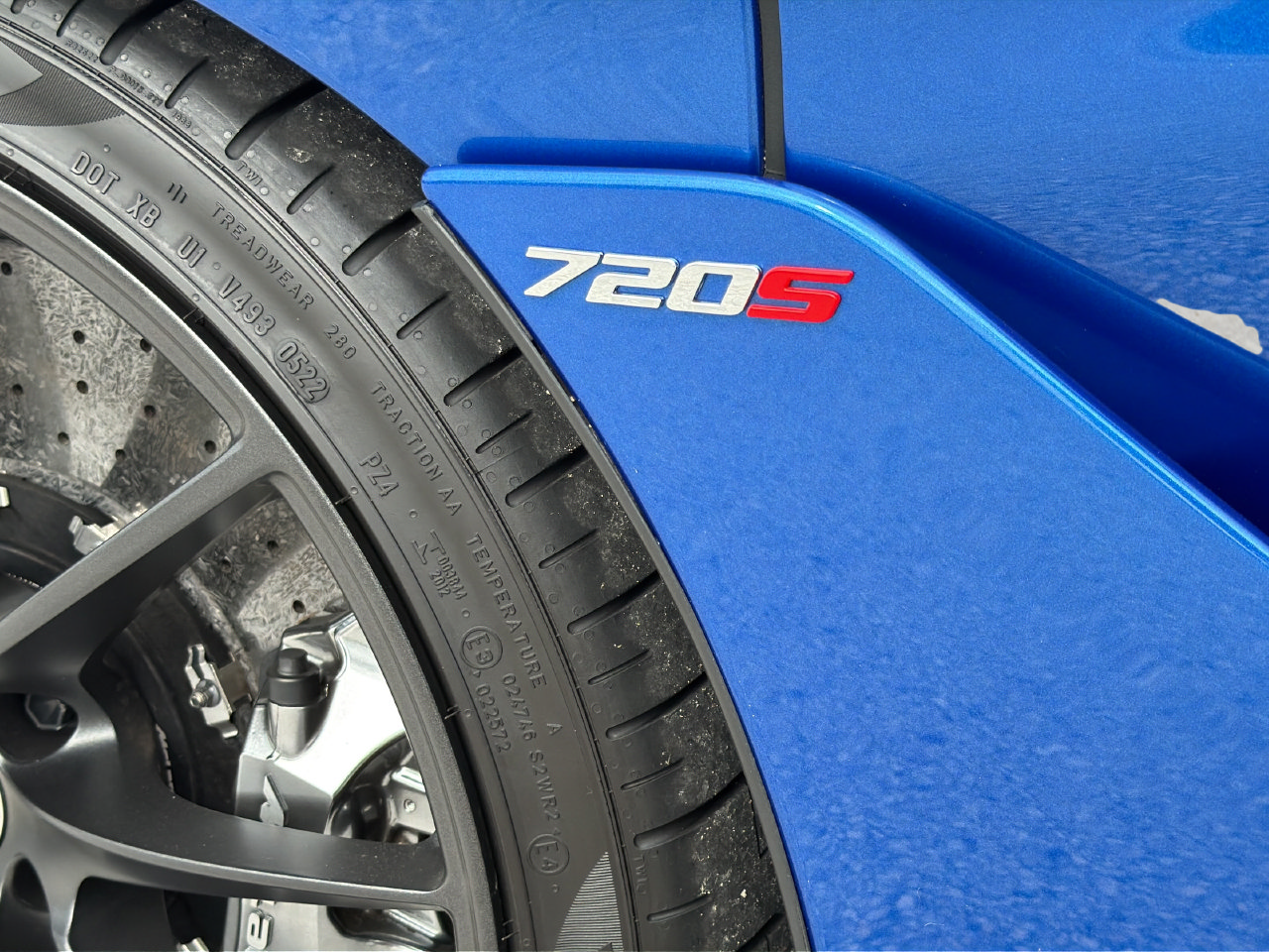 Used 2022 McLaren 720S Spider RWD image 30