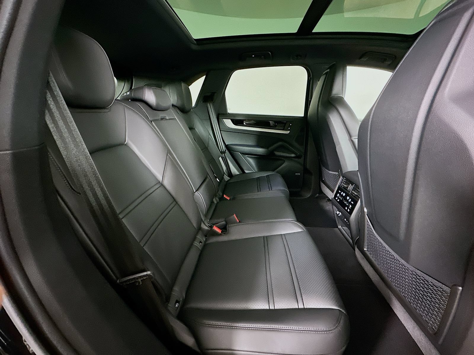 New 2026 Porsche Cayenne S AWD/4WD image 41