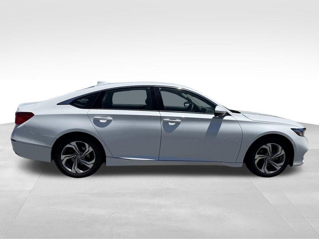 Used 2018 Honda Accord EX image 25