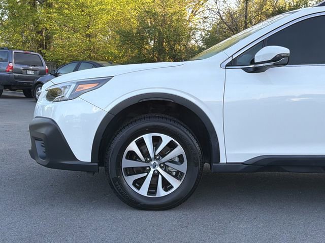 Certified 2022 Subaru Outback Premium image 9