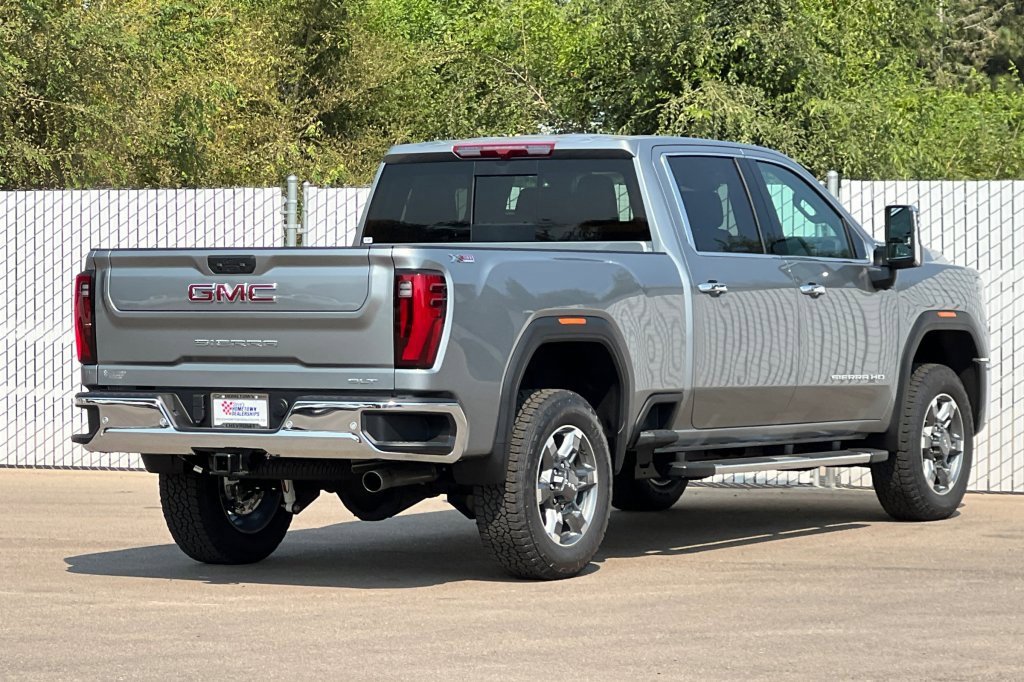 New 2026 GMC Sierra 2500 SLT image 4