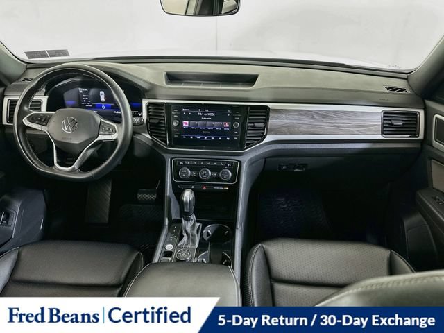 Used 2022 Volkswagen Atlas Cross Sport SE AWD/4WD image 17