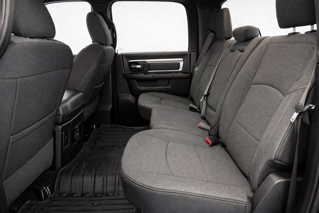 Used 2022 RAM 1500 Classic SLT AWD/4WD image 14