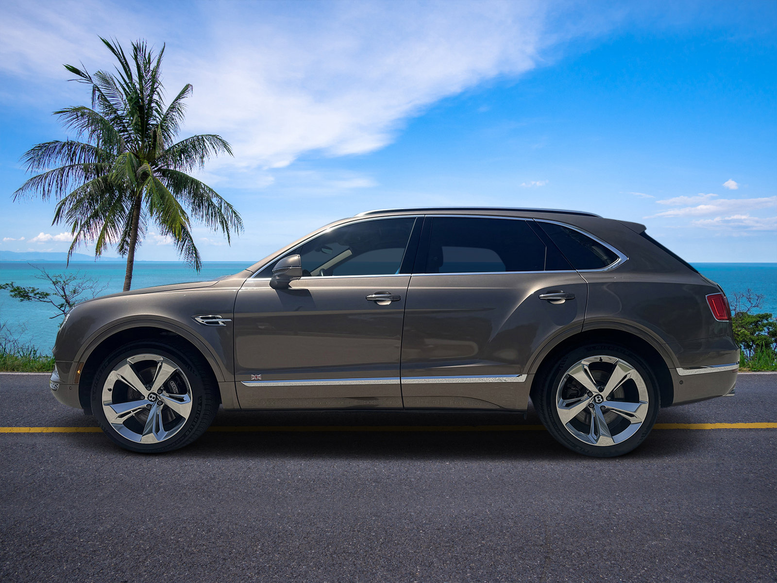 Used 2018 Bentley Bentayga image 30