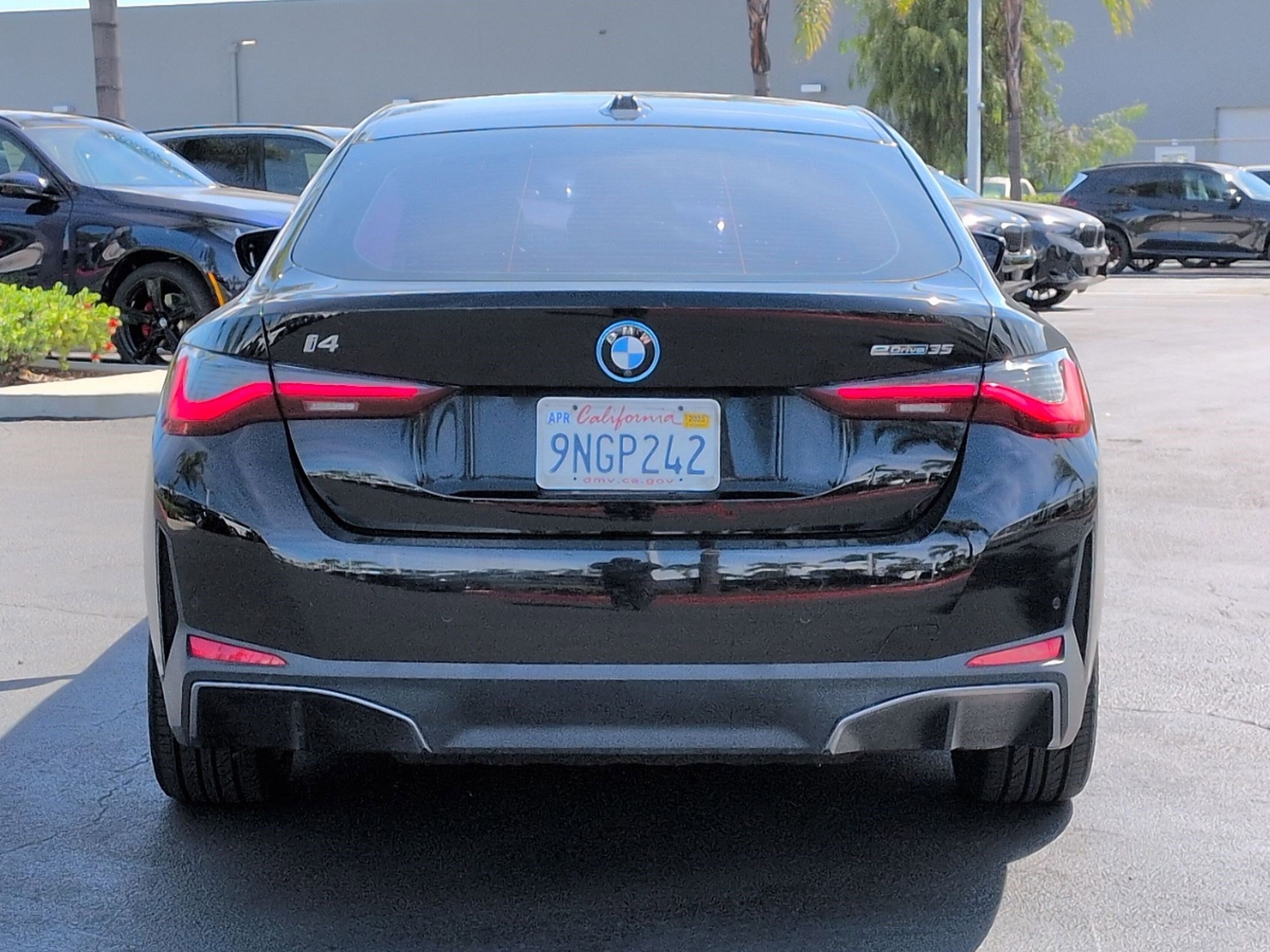 Certified 2023 BMW i4 eDrive35 image 9