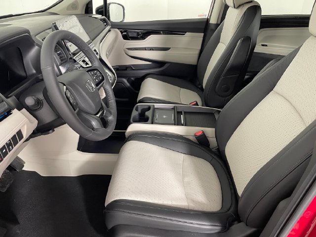 New 2027 Honda Odyssey Elite image 4