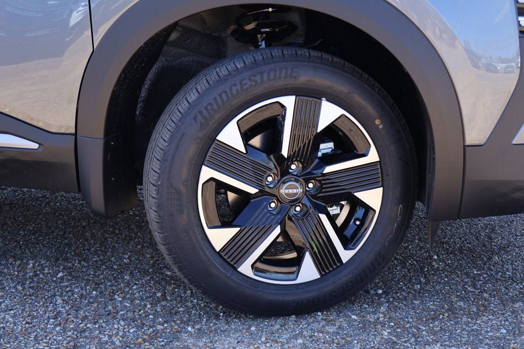 New 2026 Nissan Kicks SV w/ Cold Weather Package image 16