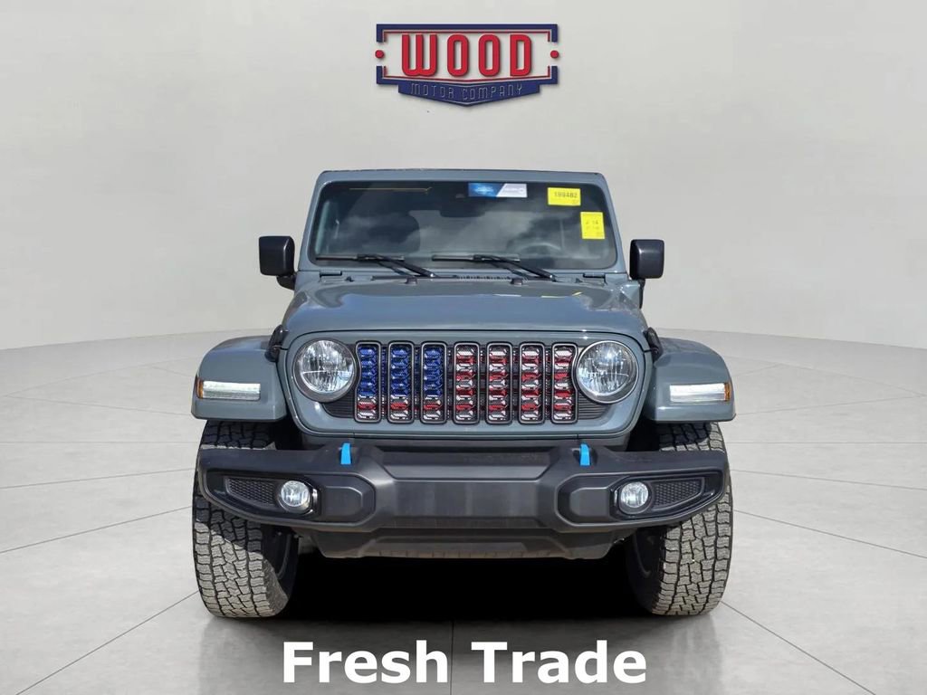 Used 2024 Jeep Wrangler Unlimited w/ Convenience Group image 2