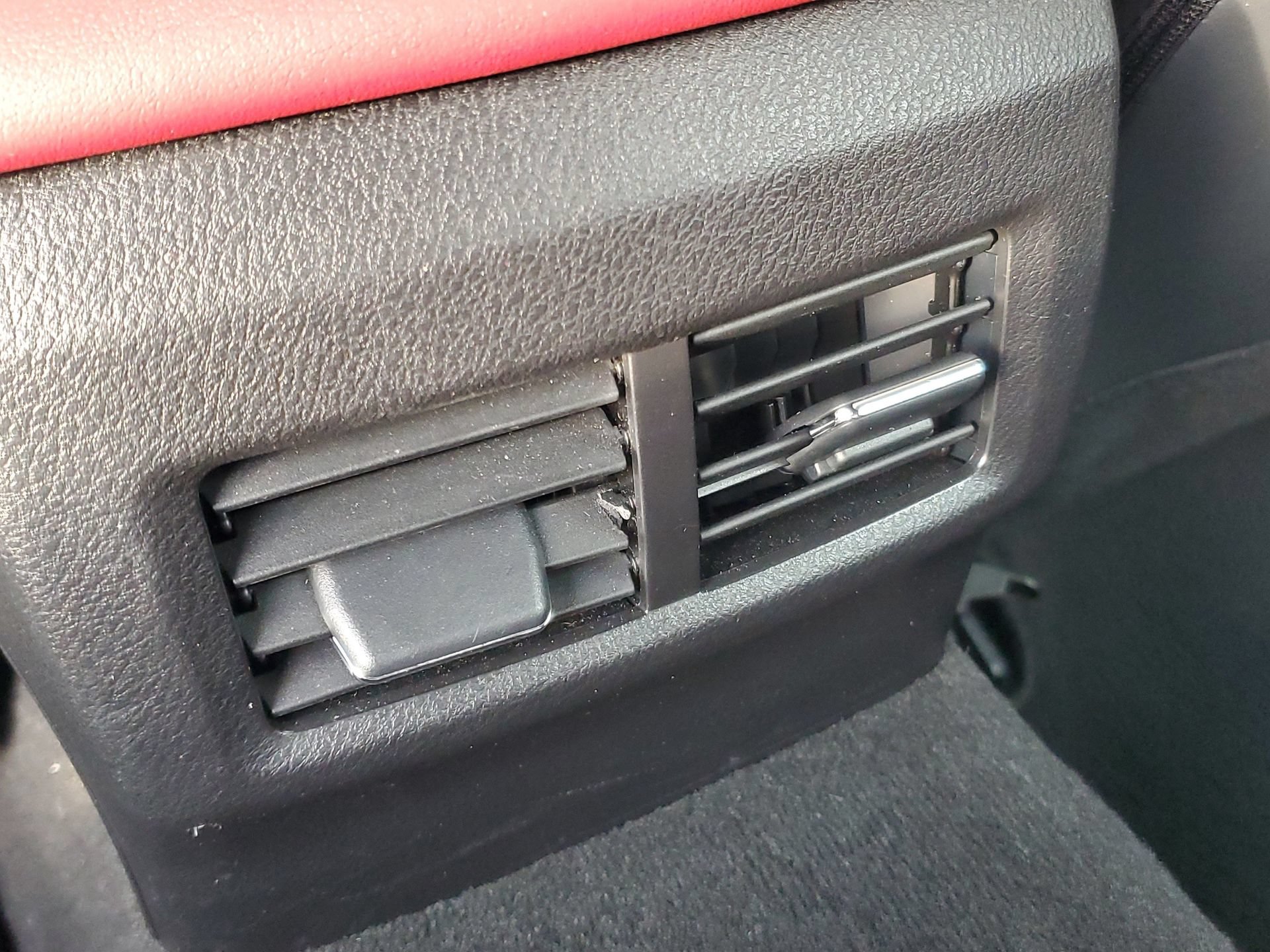 Used 2024 Lexus IS 350 F Sport RWD image 11