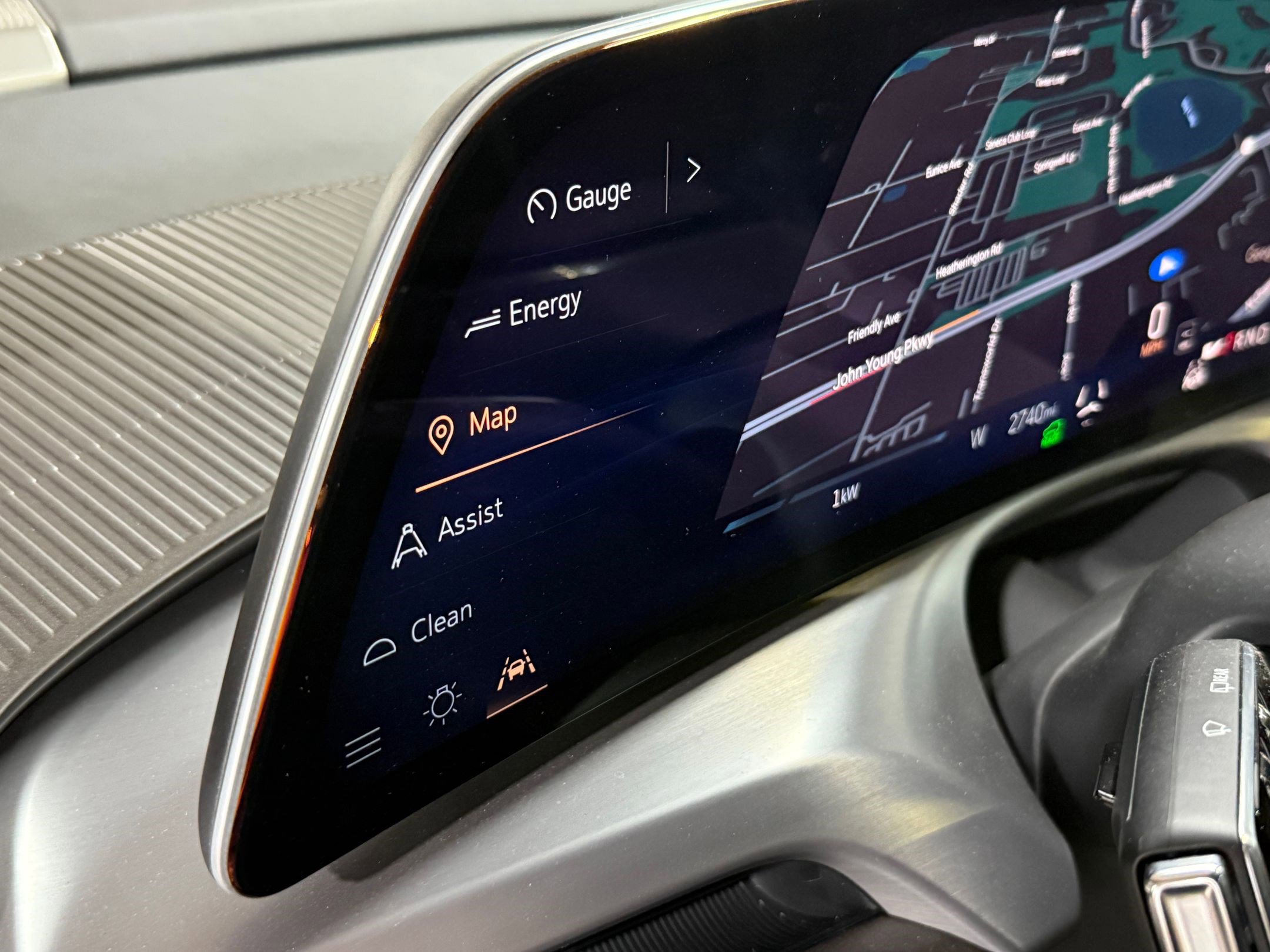 New 2026 Cadillac Vistiq Sport image 29