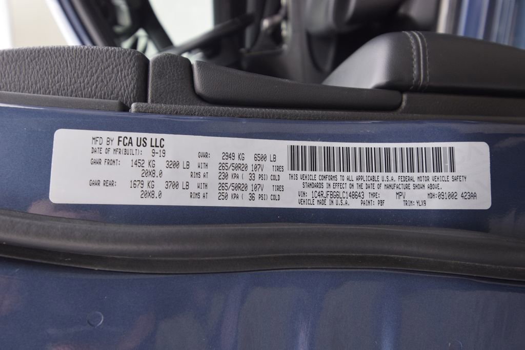 Used 2020 Jeep Grand Cherokee Limited X image 32