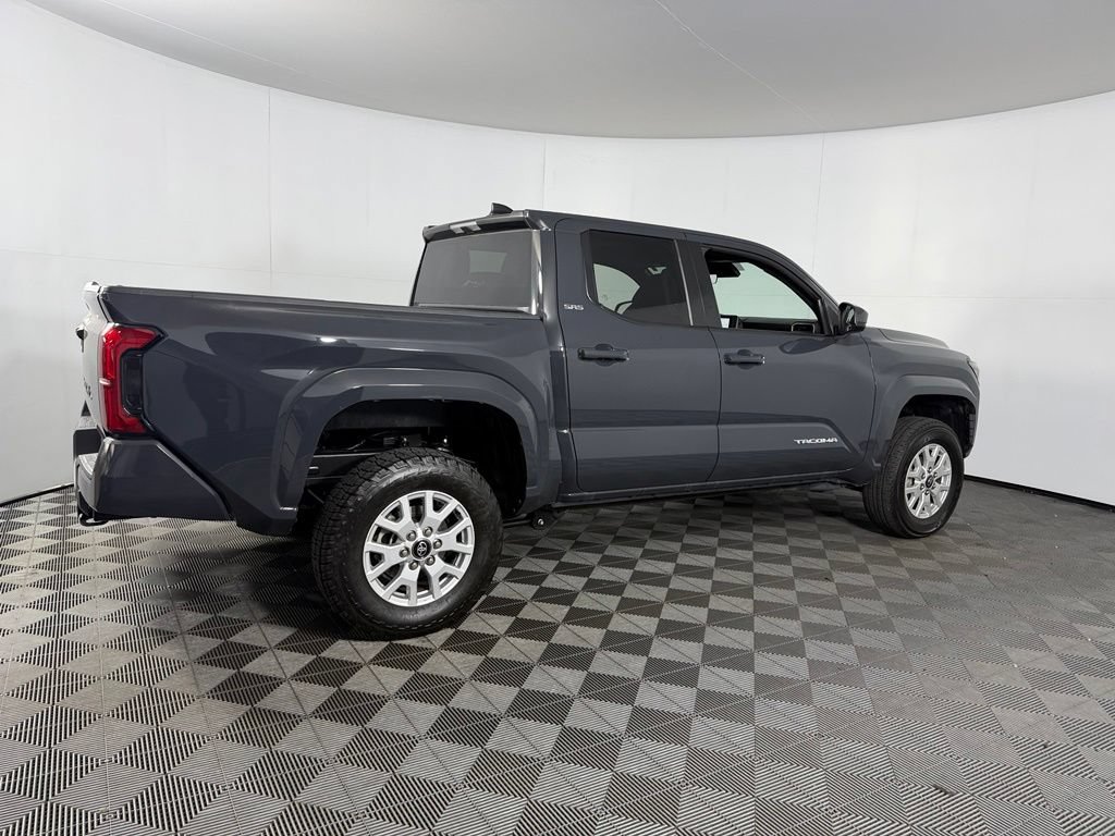 Used 2024 Toyota Tacoma SR5 RWD image 7
