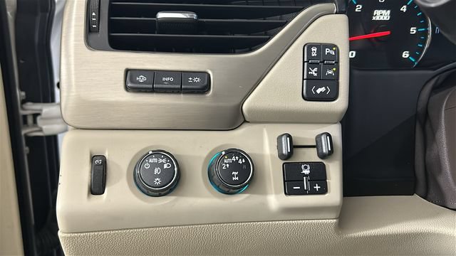 Used 2019 GMC Yukon Denali w/ Denali Ultimate Package AWD/4WD image 19
