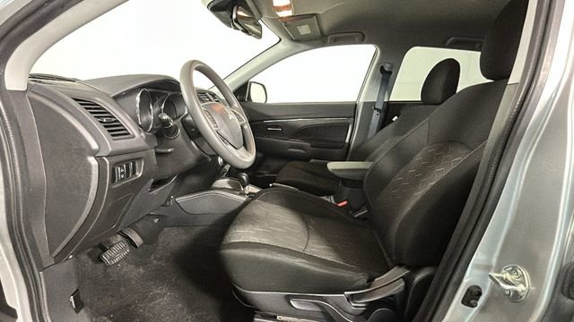 Used 2024 Mitsubishi Outlander Sport ES AWD/4WD image 11