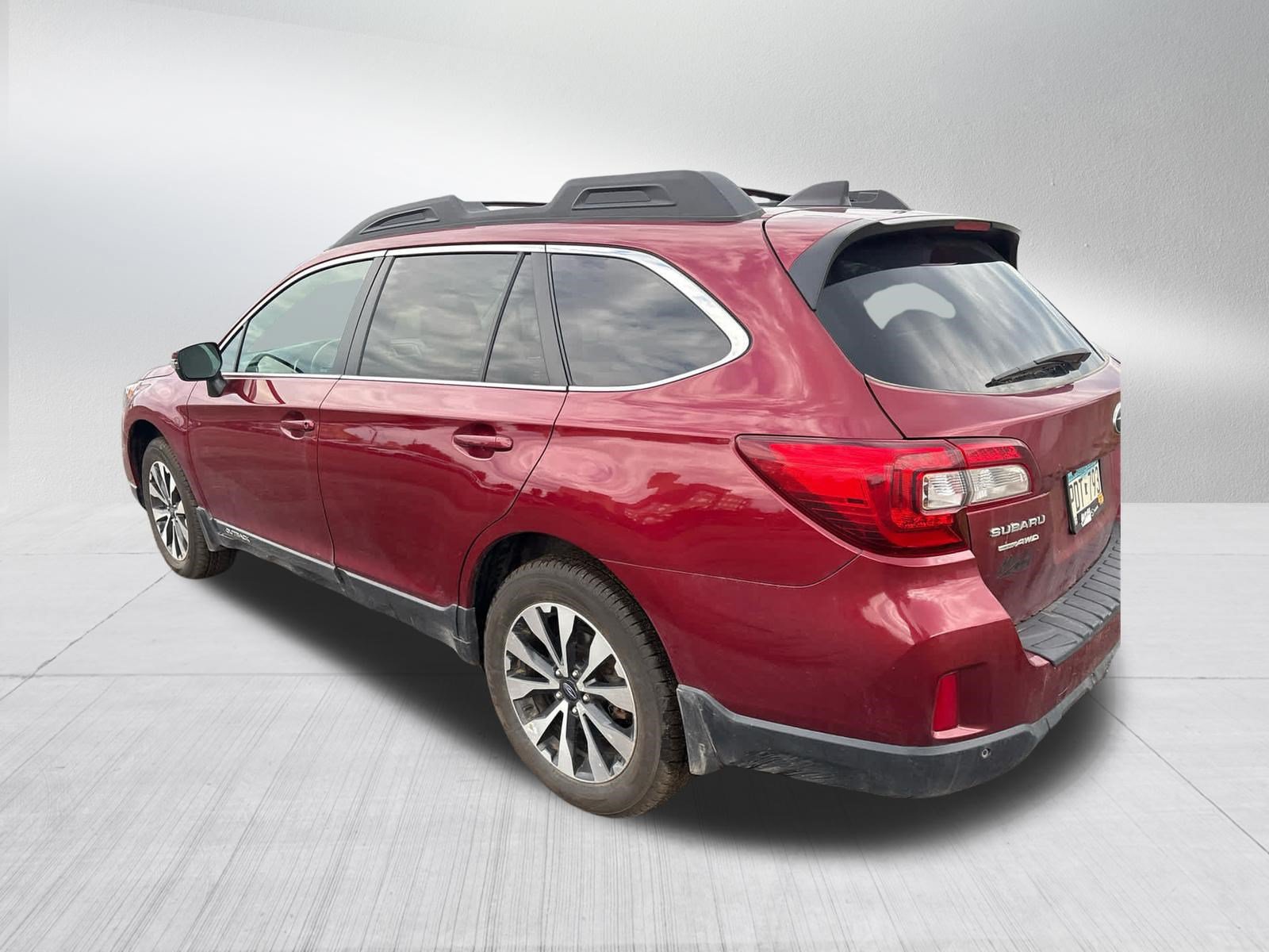 Used 2017 Subaru Outback 2.5i Limited AWD/4WD image 13