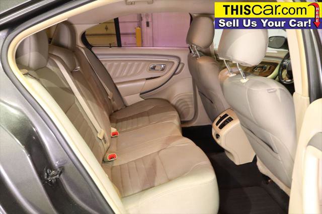 Used 2018 Ford Taurus SE image 20