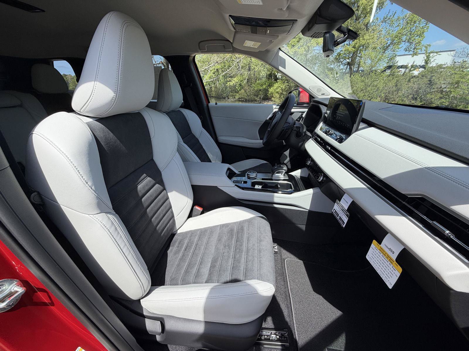 New 2026 Mitsubishi Outlander SE AWD/4WD image 13