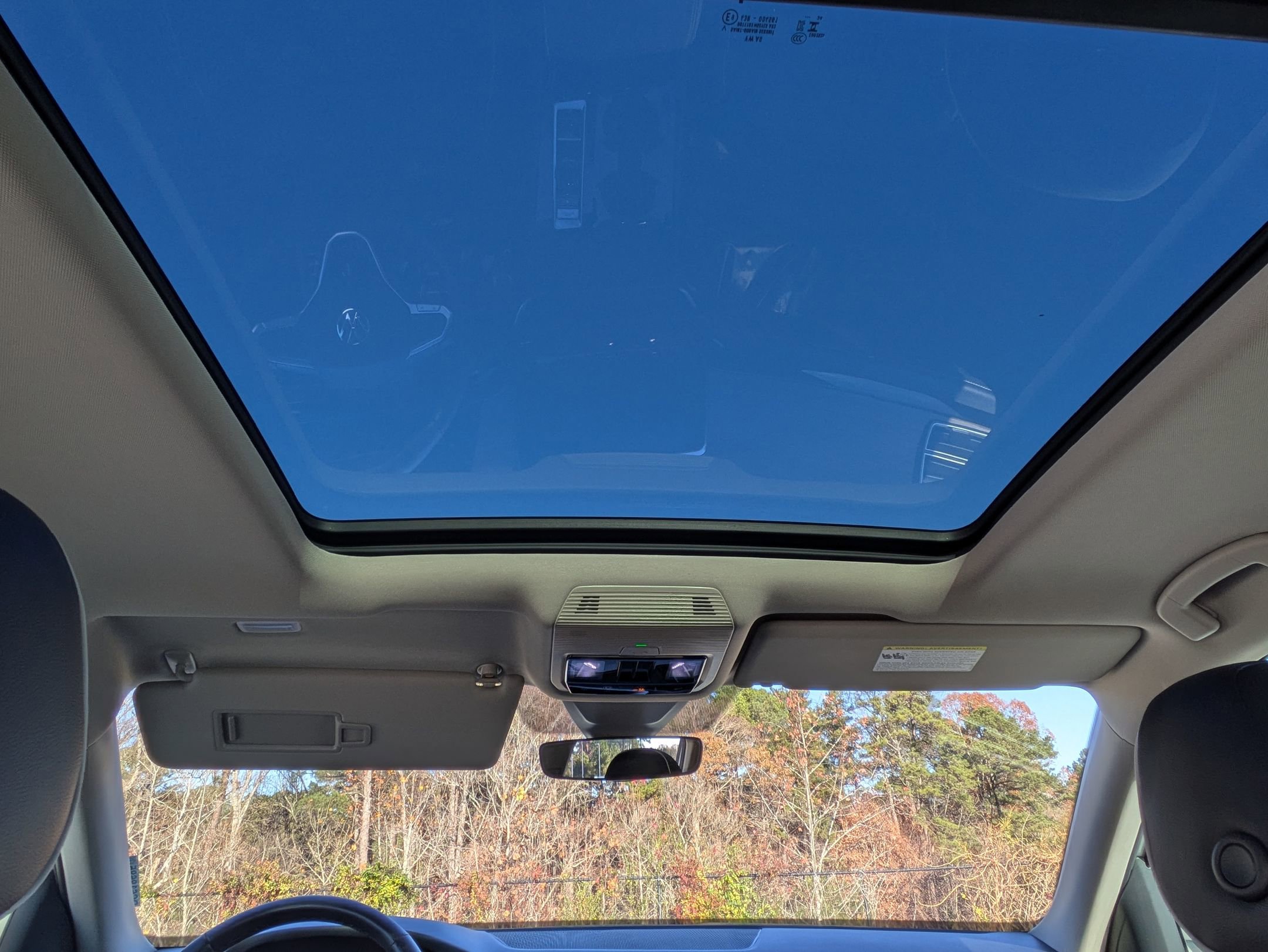 Used 2024 Volkswagen Atlas SEL Premium R-Line image 25