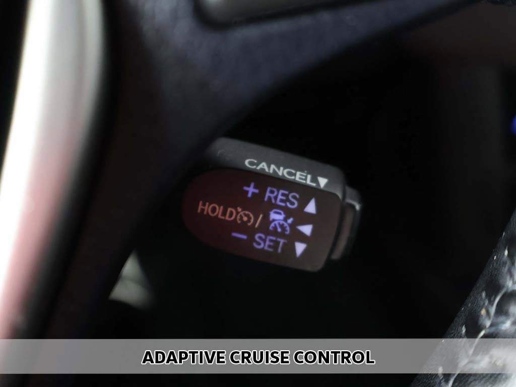 Used 2018 Toyota RAV4 Limited image 5