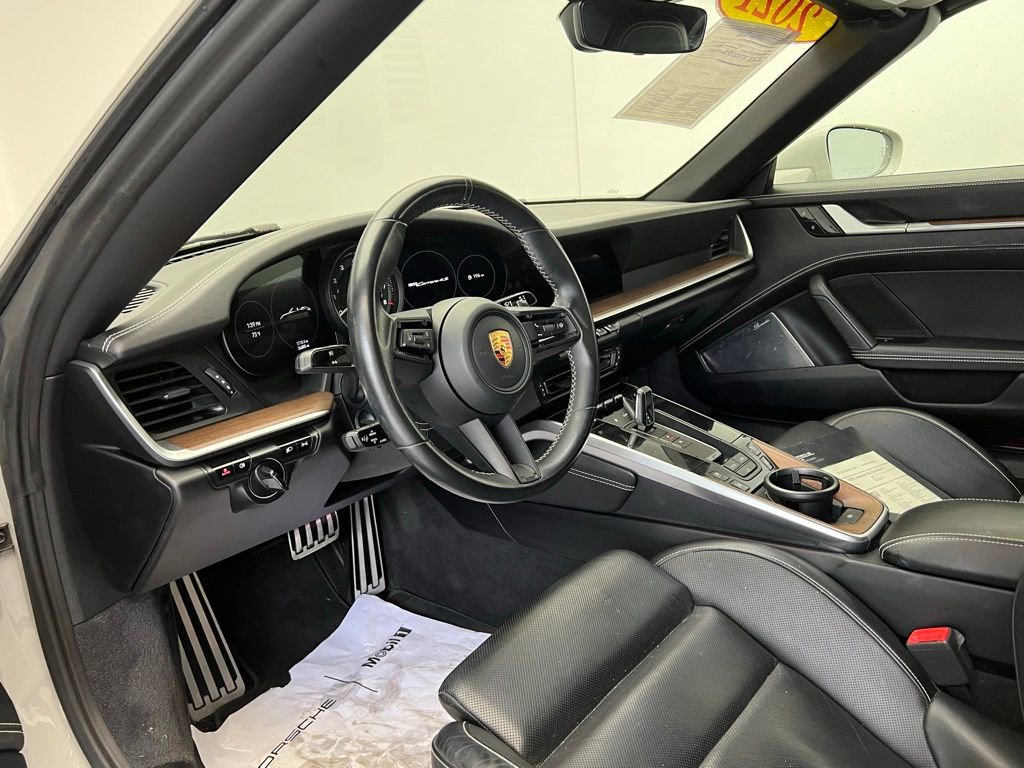 Certified 2021 Porsche 911 Carrera S RWD image 4