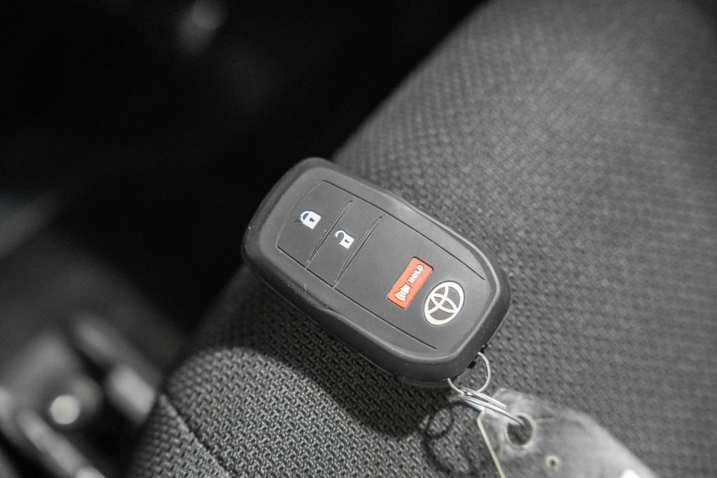 Used 2025 Toyota 4Runner TRD Off-Road AWD/4WD image 47