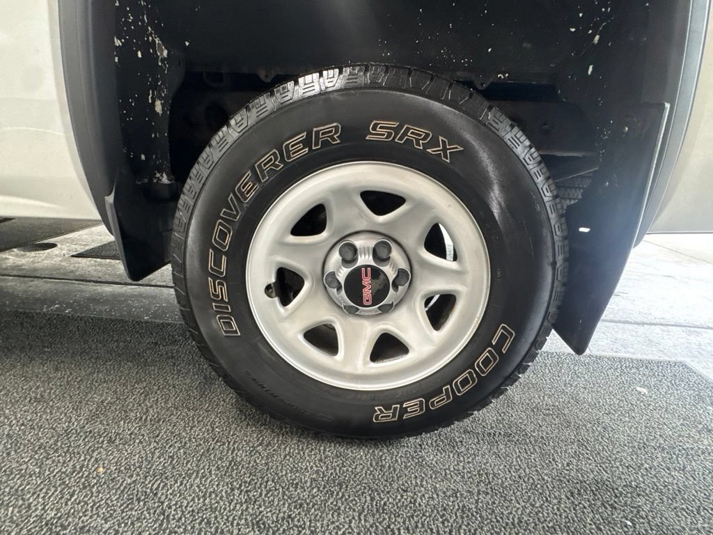 Used 2018 GMC Sierra 1500 2WD Regular Cab image 7