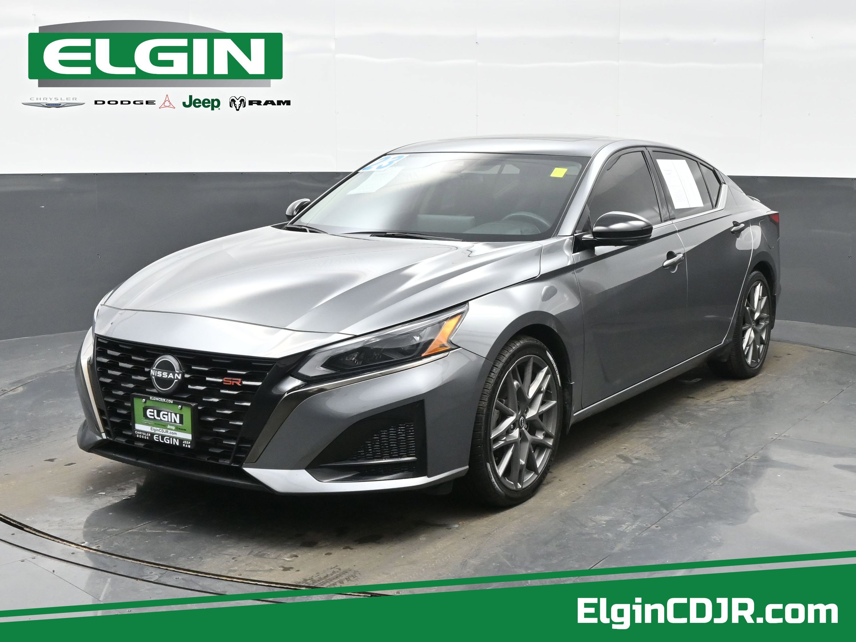 Used 2023 Nissan Altima 2.0 SR image 1