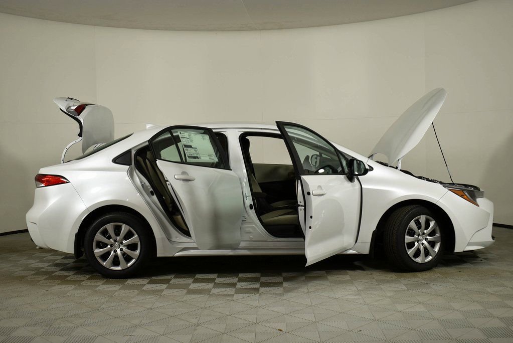 New 2026 Toyota Corolla LE image 8