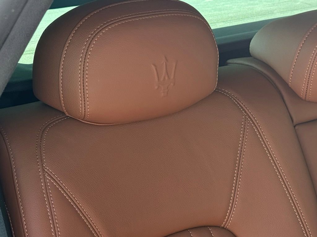 Certified 2022 Maserati Levante Modena image 32