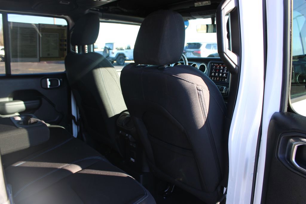 Used 2023 Jeep Wrangler Unlimited Rubicon 4xe w/ Cold Weather Group image 33