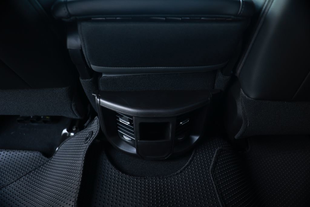 New 2026 RAM 3500 Tradesman AWD/4WD image 32