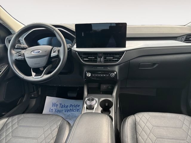 Certified 2023 Ford Escape Platinum w/ Premium Technology Package image 11