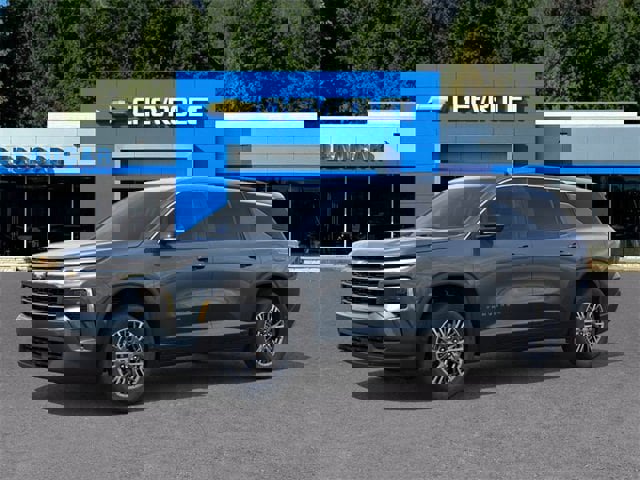 New 2026 Chevrolet Traverse LT image 2