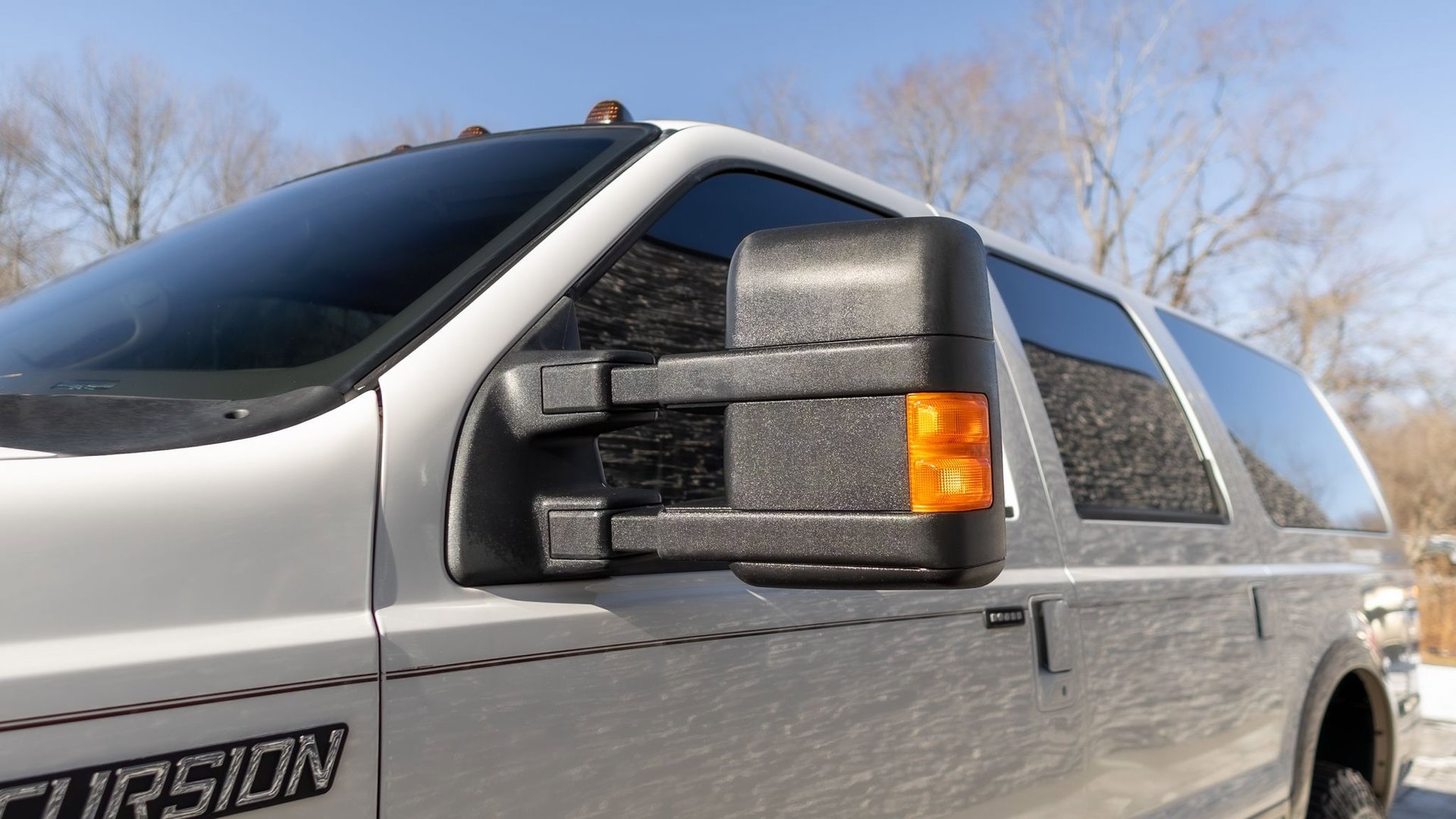 Used 2005 Ford Excursion Eddie Bauer image 35